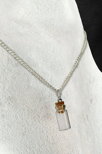 Flat Metal Chain Necklace - Gift Bottle